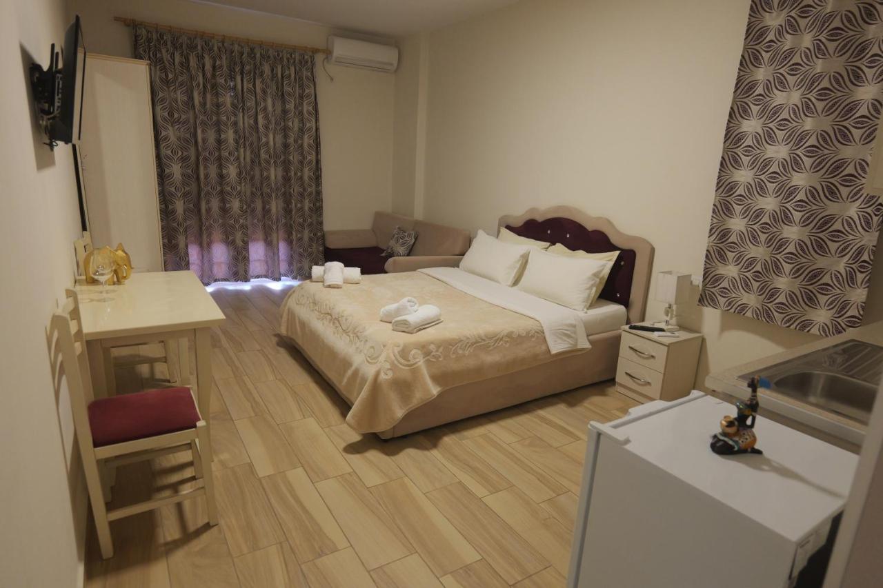 Hotel Vila Dedej Δυρράχιο Εξωτερικό φωτογραφία