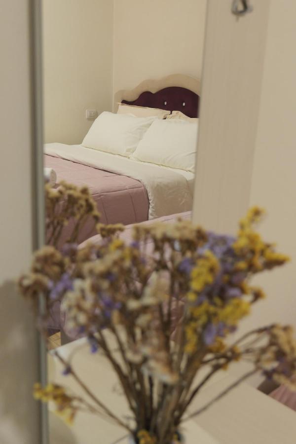 Hotel Vila Dedej Δυρράχιο Εξωτερικό φωτογραφία