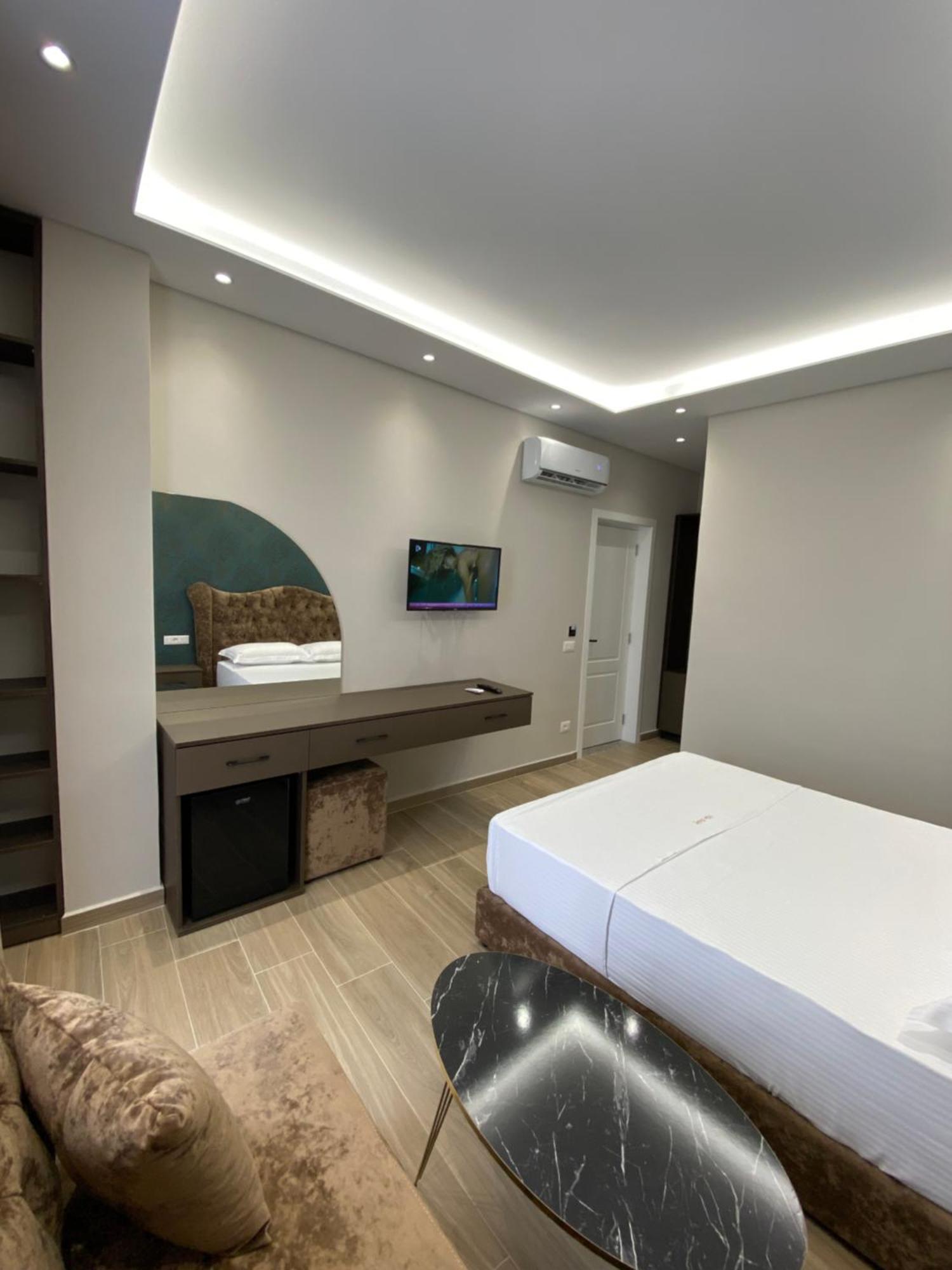Hotel Vila Dedej Δυρράχιο Εξωτερικό φωτογραφία