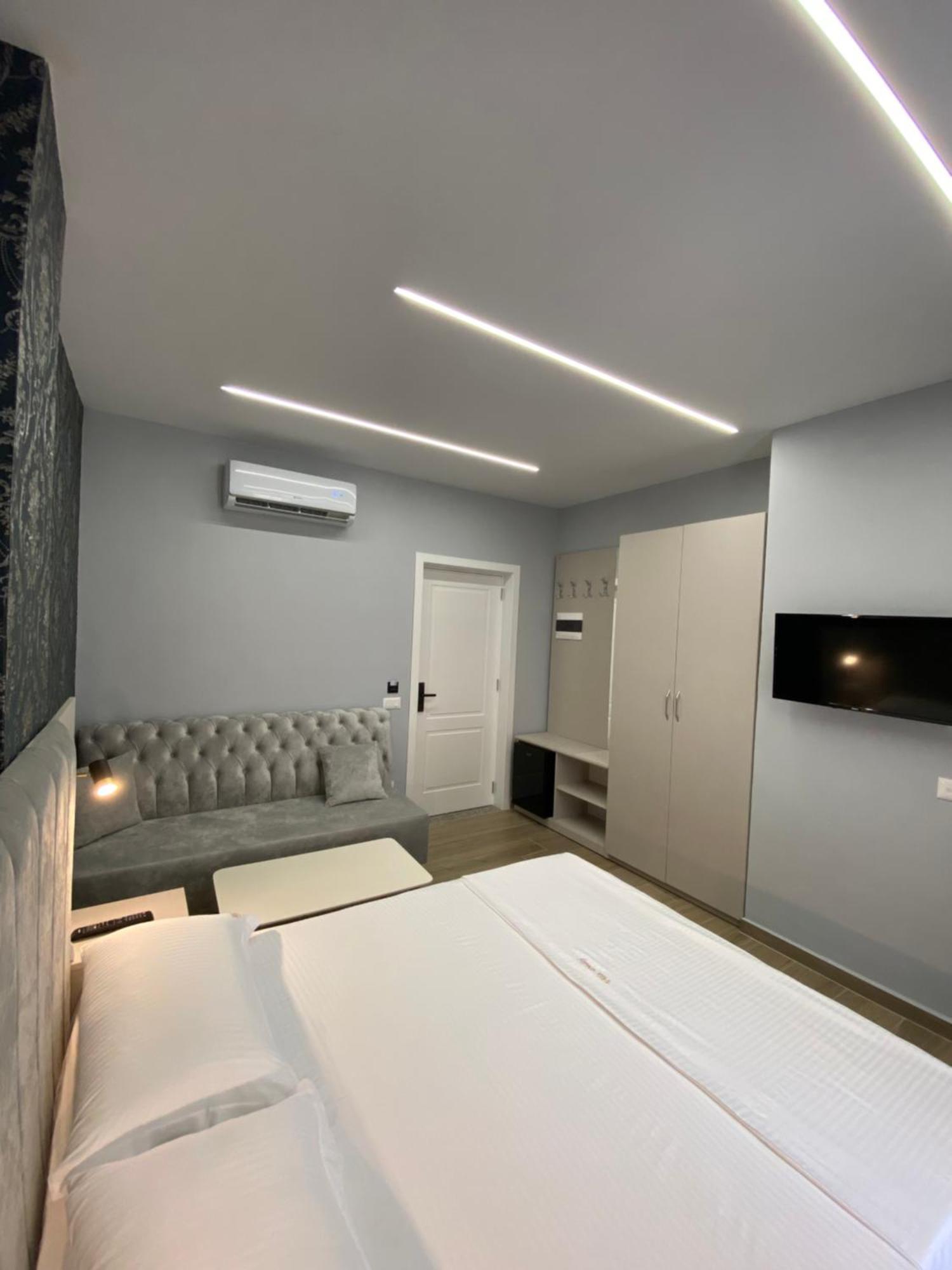 Hotel Vila Dedej Δυρράχιο Εξωτερικό φωτογραφία