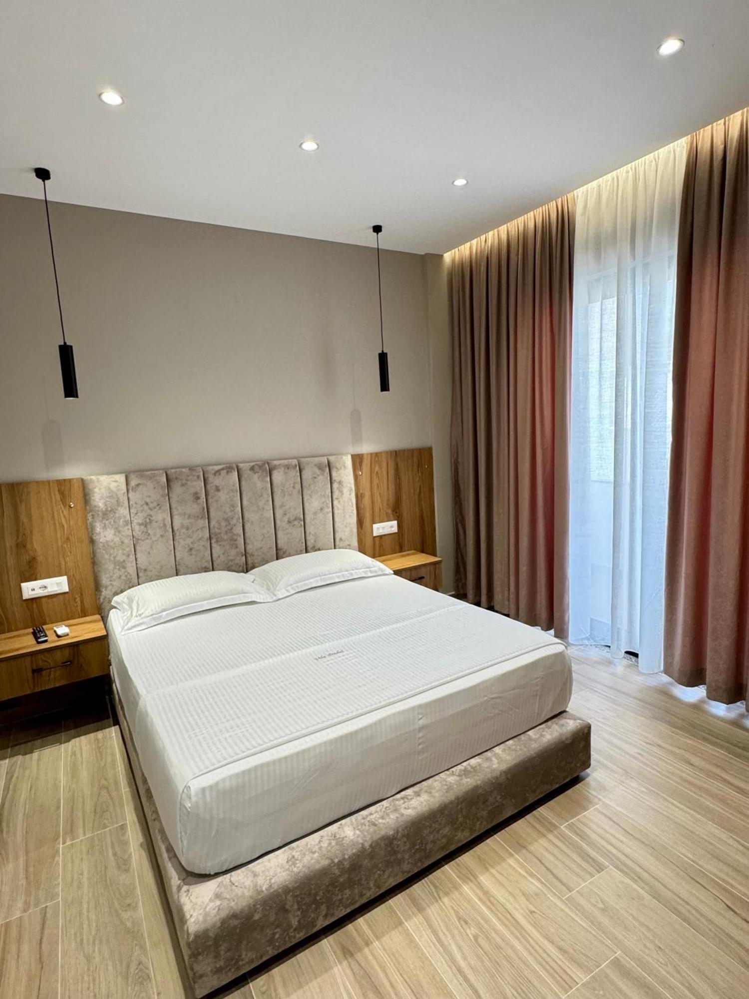 Hotel Vila Dedej Δυρράχιο Εξωτερικό φωτογραφία